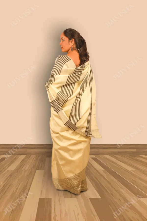 Buy White Bishnupur Pure Katan White Silk saree Online