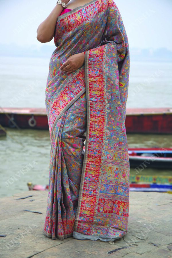 Buy Grey Kani Weave Silk Saree with Raja Rani Motifs Online