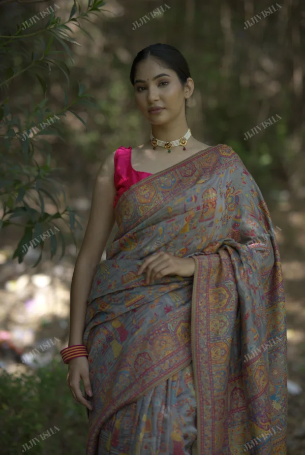 Buy Elegant Grey Kani Weave Saree with Raja Rani Pallu Online
