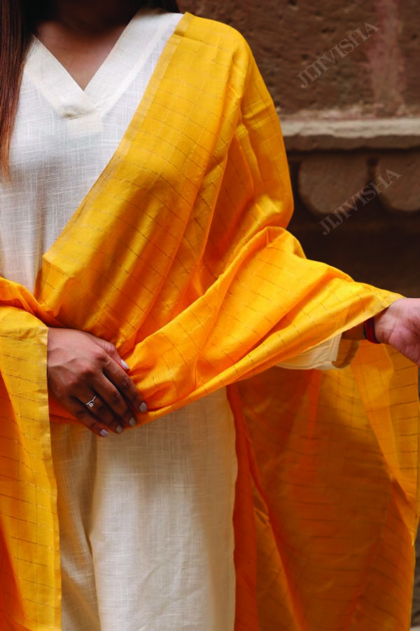 Buy Yellow Chanderi Silk Handwoven Dupatta Online