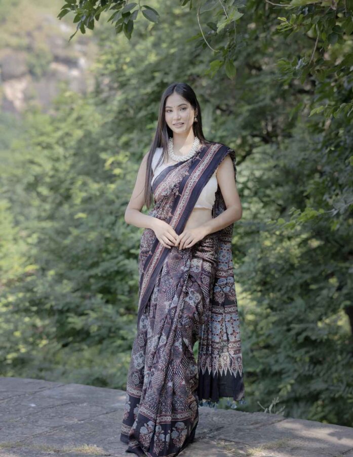 "Nakshatra" Mulmul Cotton Ajrakh Saree